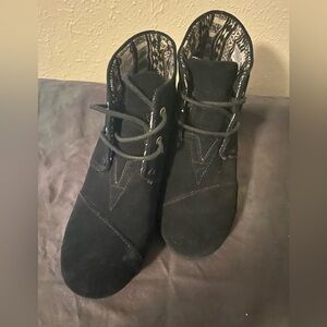 Toms Black Suede Women's Shoes